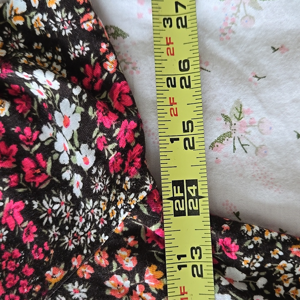 Lane Bryant floral top - Picture 7 of 16